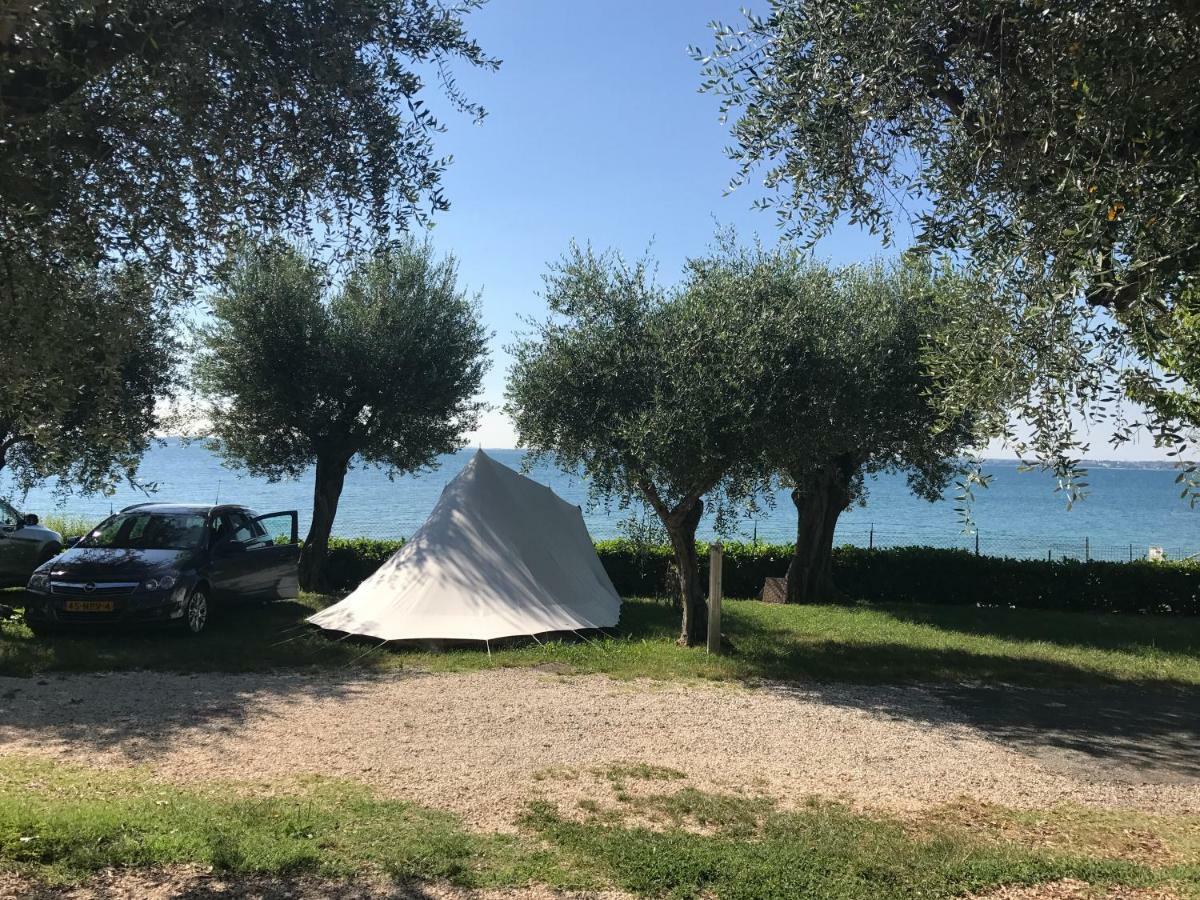 ホテル Camping Porto Srl Moniga del Garda エクステリア 写真